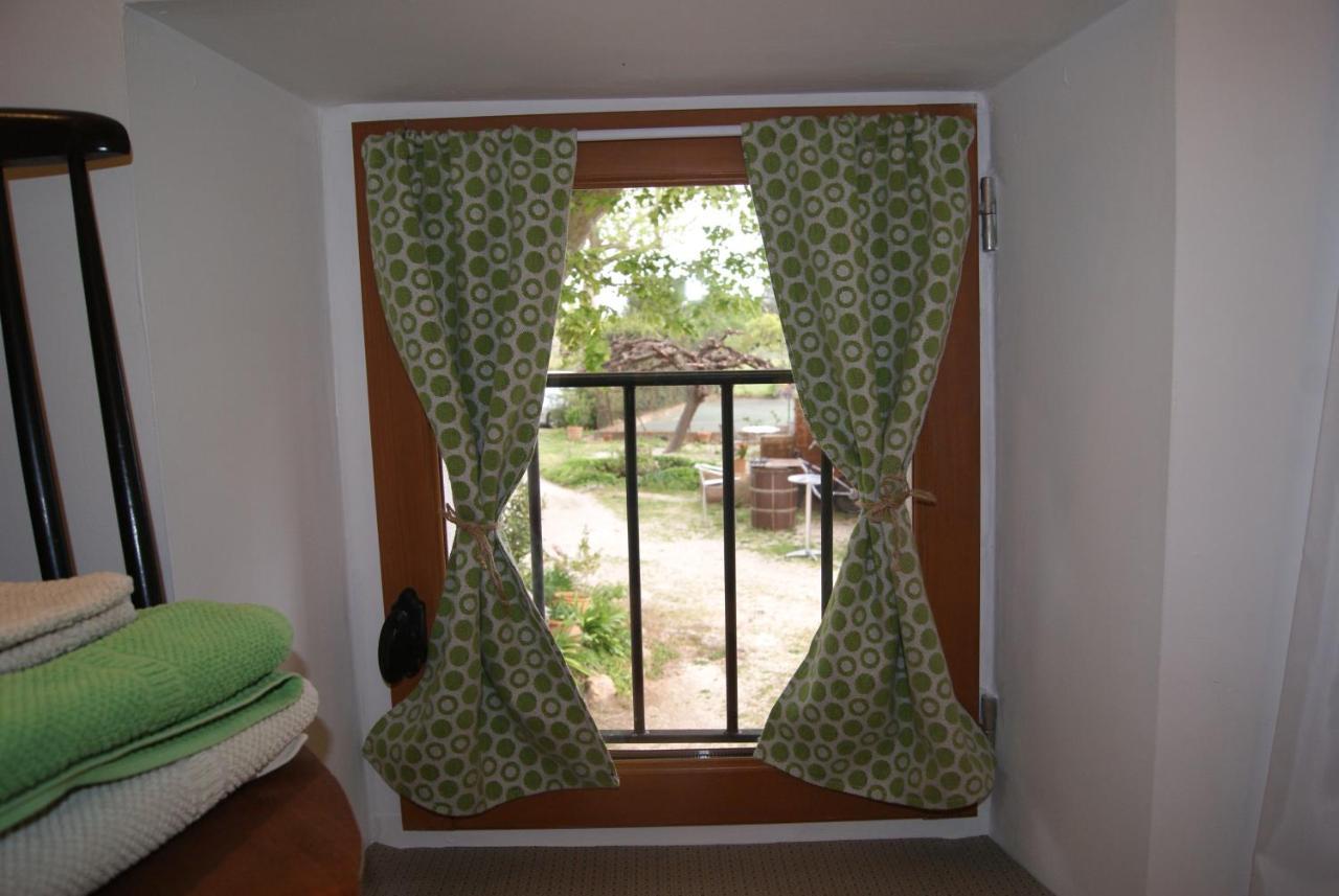 Le Bourguet Bed & Breakfast Solliès-Pont Екстериор снимка