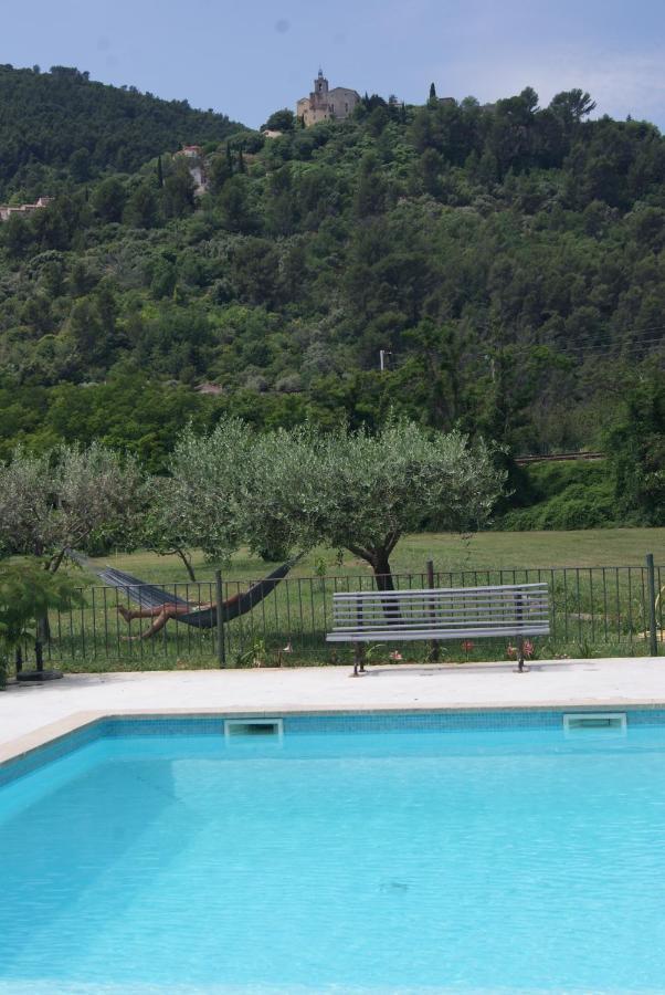 Le Bourguet Bed & Breakfast Solliès-Pont Екстериор снимка