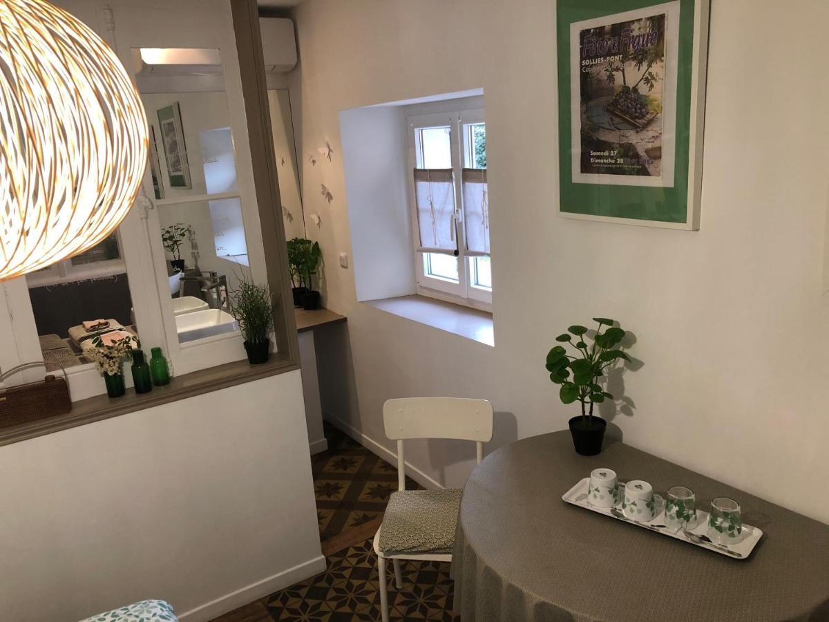 Le Bourguet Bed & Breakfast Solliès-Pont Екстериор снимка